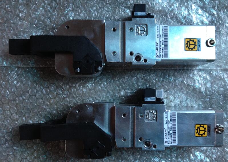 V40 BR2 A10 T12 110��  ��TUNKERS�A�o���