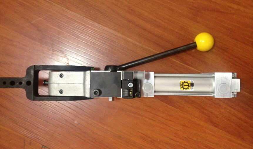 V2 50.1 Z A10 T12 90�� ��(gu��)TUNKERS���ք�(d��ng)�A�o���